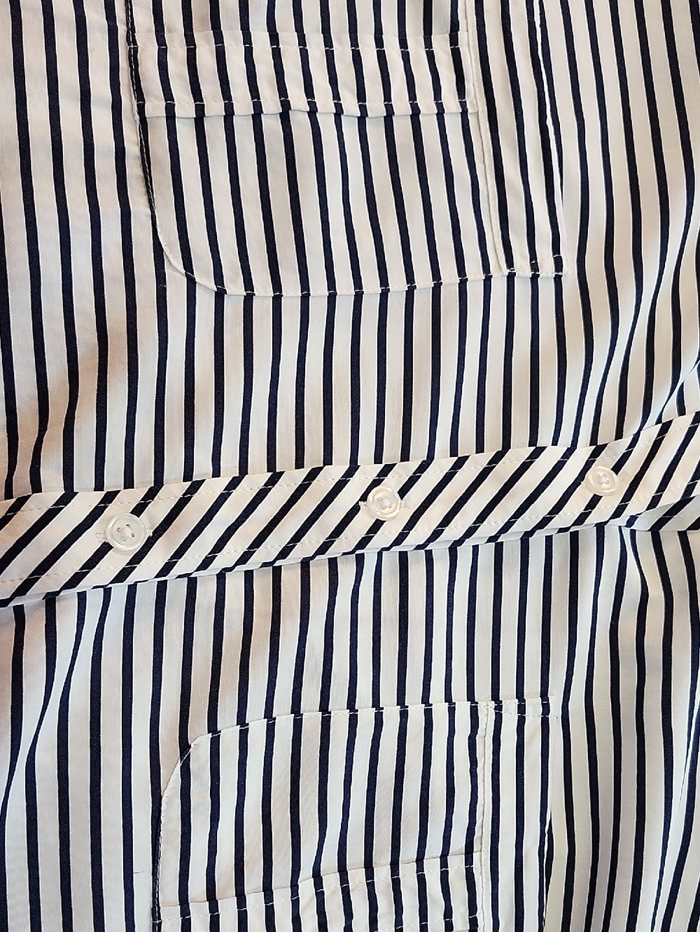Chicos Size 3 Horizontal Striped Short Sleeve Blouse Navy & White - Picture 6 of 9